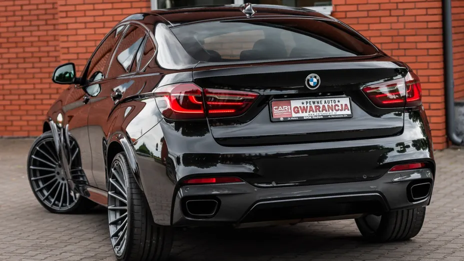 BMW X6 -