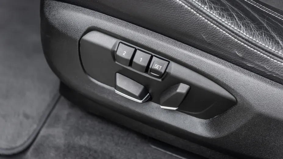 BMW X6 -