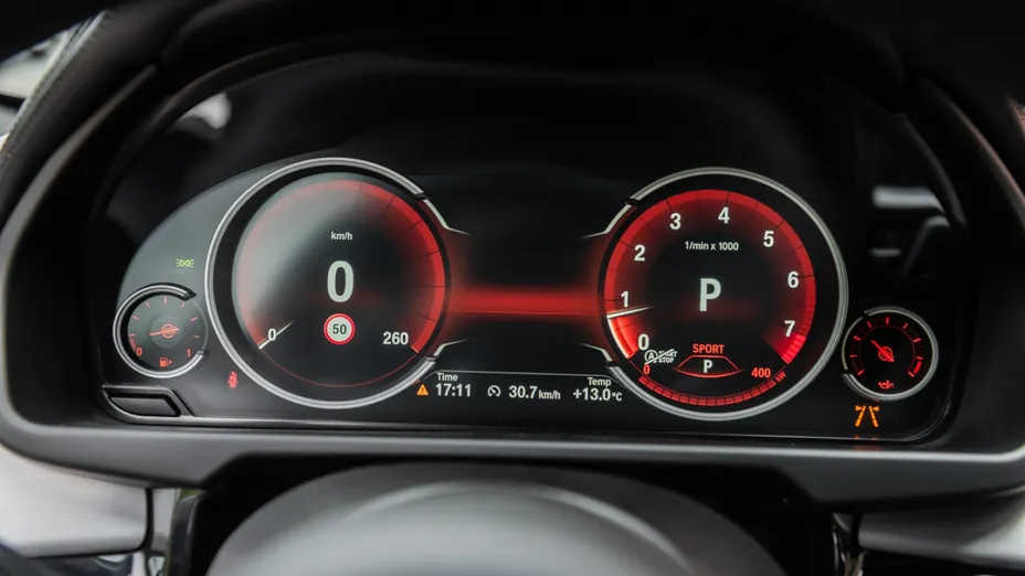 BMW X6 -
