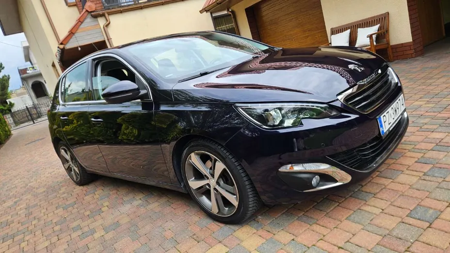 PEUGEOT 308 -