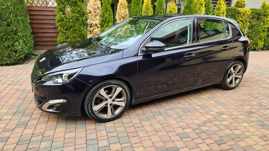 PEUGEOT 308 -
