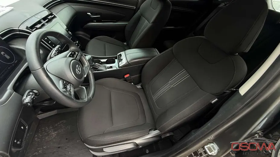 HYUNDAI Tucson -