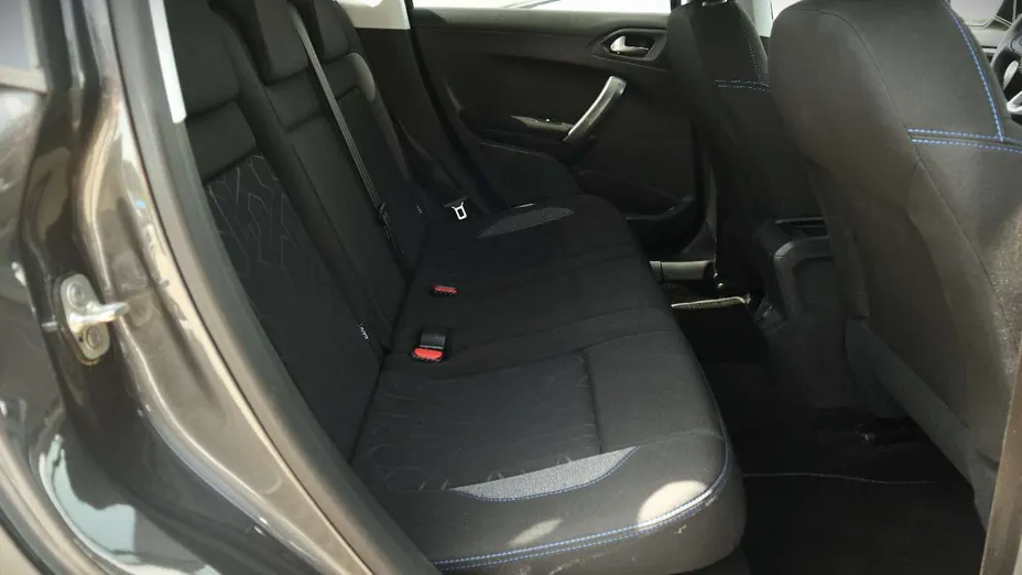 PEUGEOT 2008 -