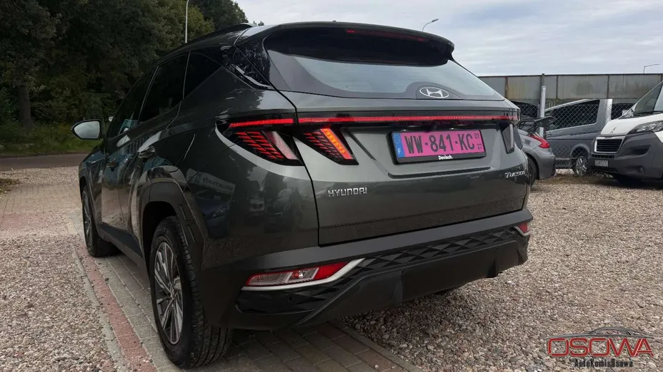 HYUNDAI Tucson -