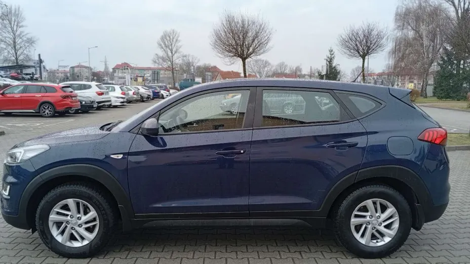 HYUNDAI Tucson -