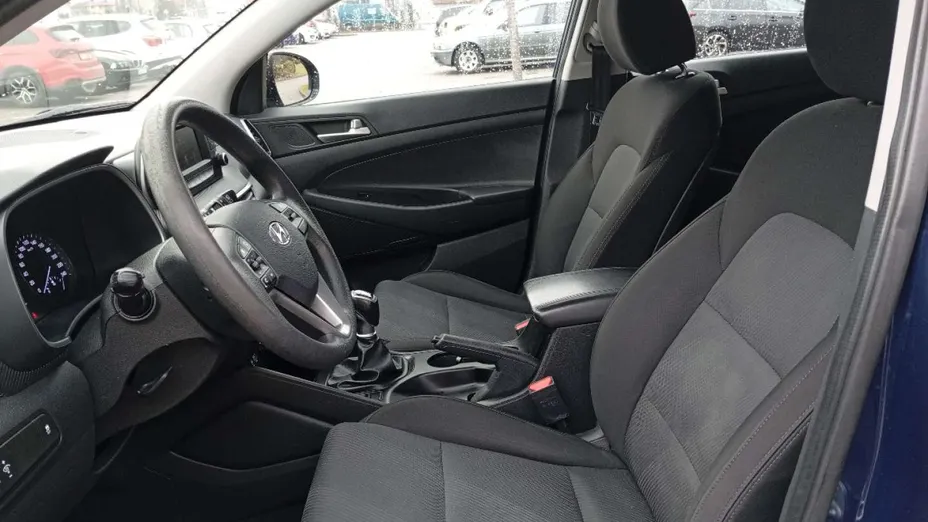 HYUNDAI Tucson -