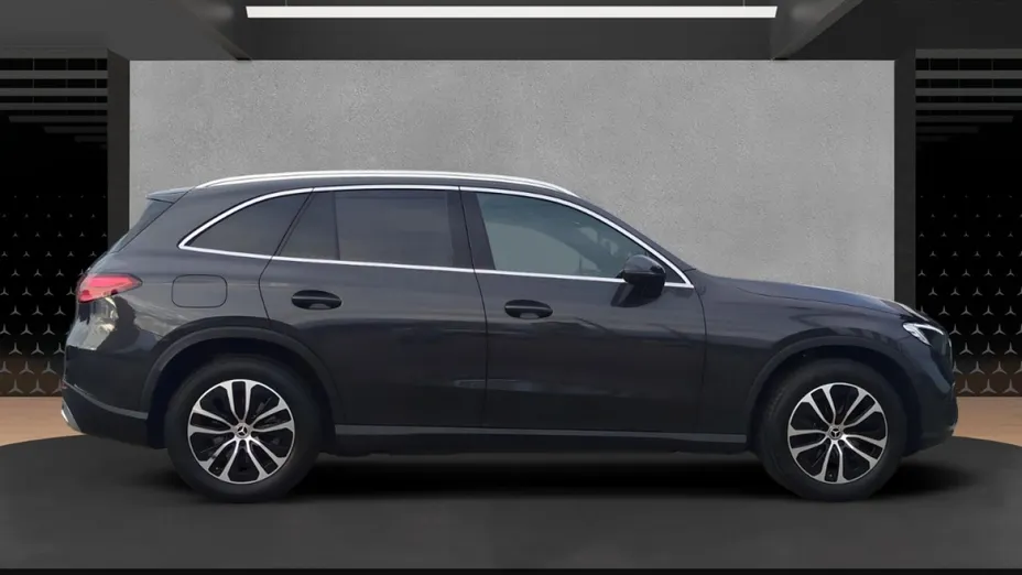 MERCEDES-BENZ GLC -