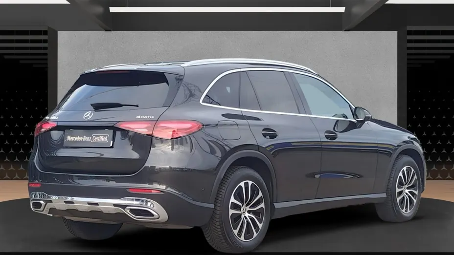 MERCEDES-BENZ GLC -