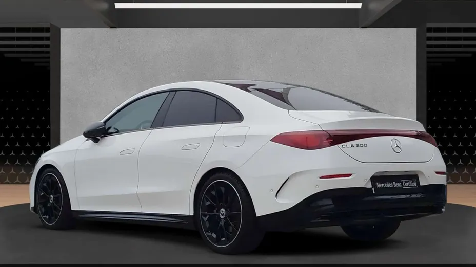 MERCEDES-BENZ CLA -