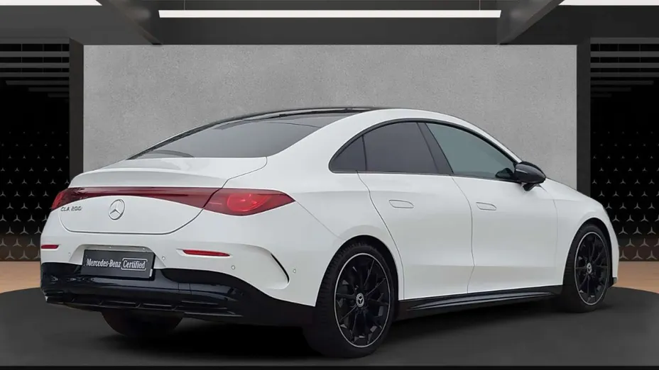 MERCEDES-BENZ CLA -