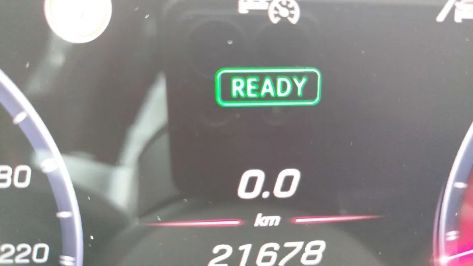 MERCEDES-BENZ CLA -