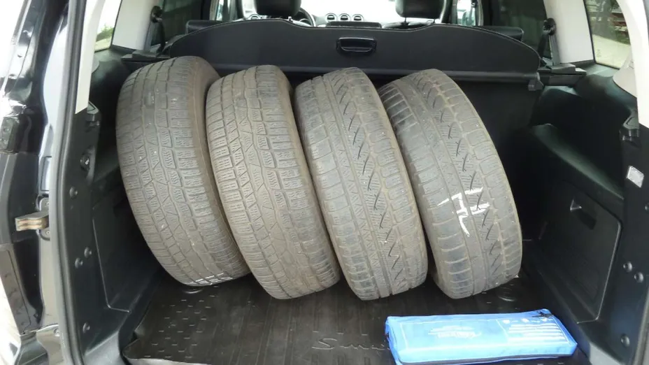 FORD S-MAX -