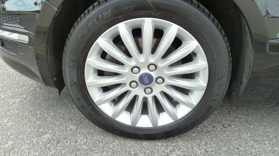 FORD S-MAX -