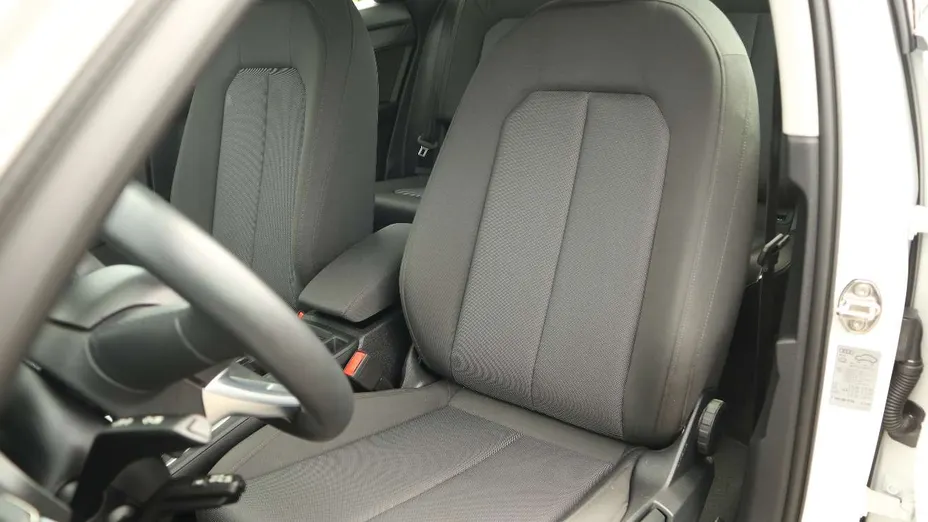 AUDI Q3 -