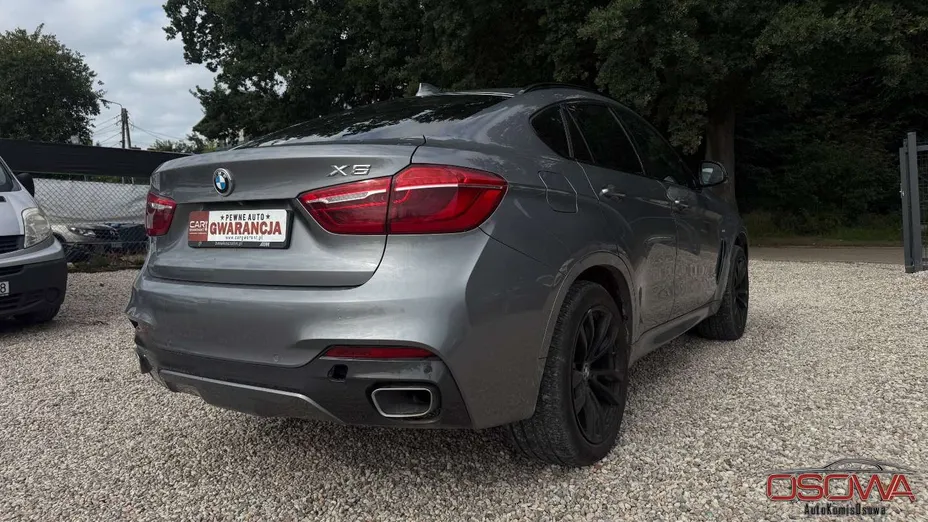 BMW X6 -