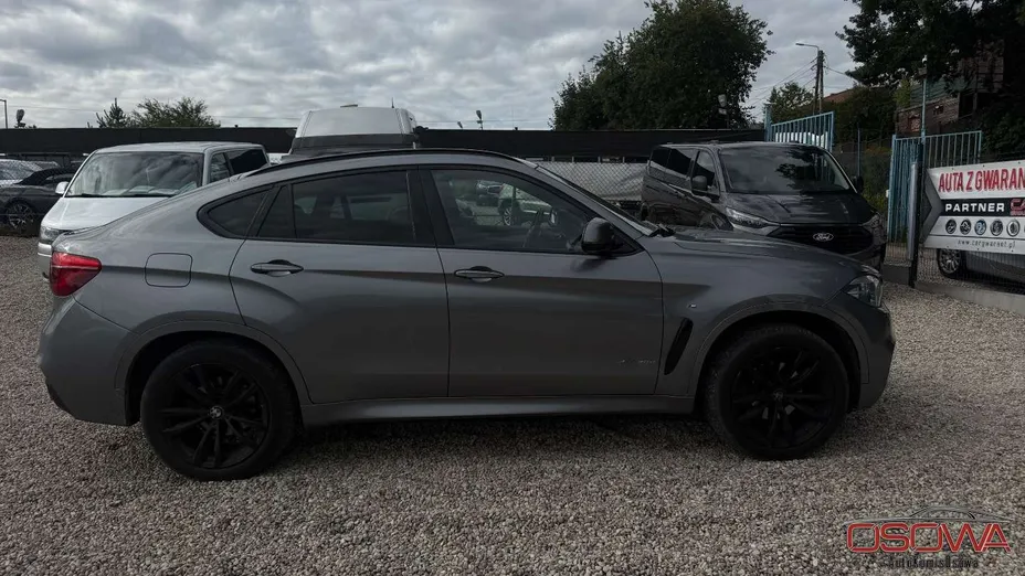 BMW X6 -