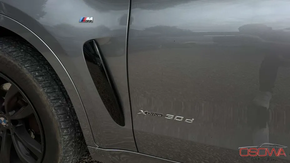 BMW X6 -