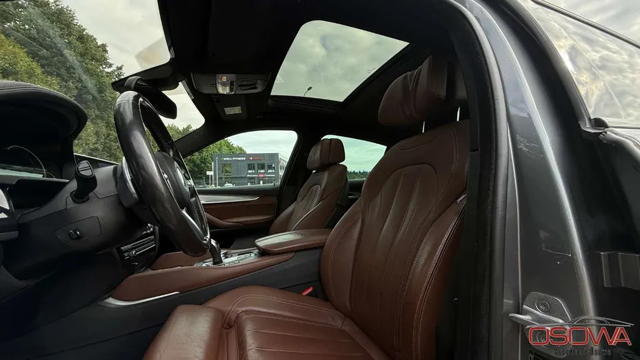 BMW X6 -