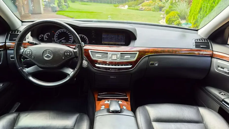 MERCEDES-BENZ S Klasa -