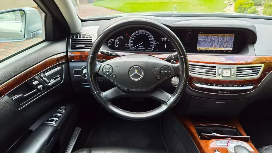 MERCEDES-BENZ S Klasa -