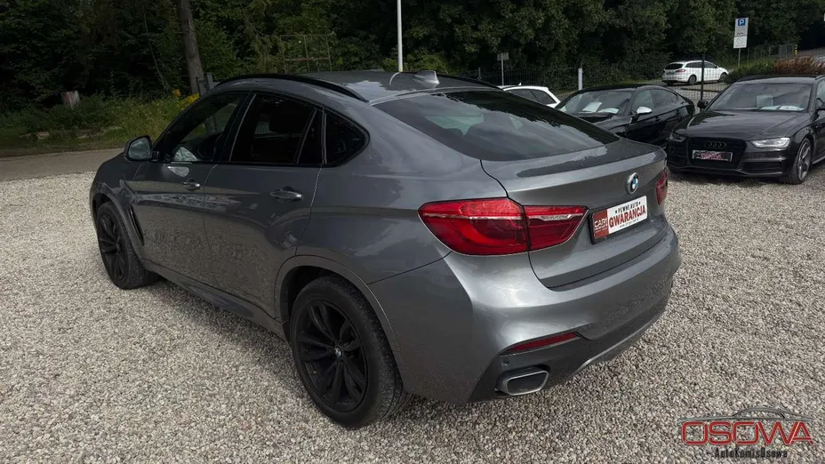 BMW X6 -