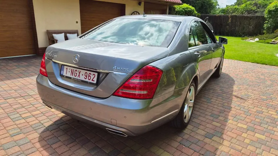 MERCEDES-BENZ S Klasa -
