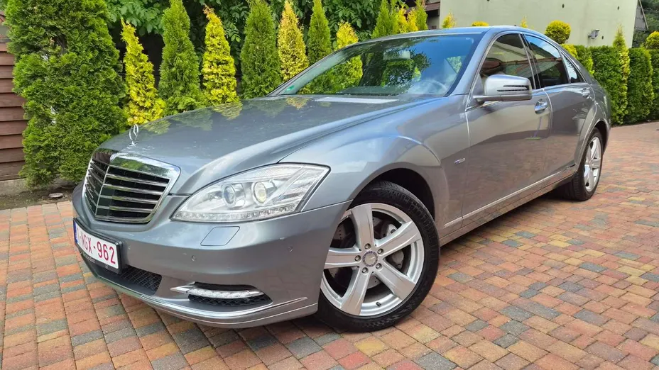 MERCEDES-BENZ S Klasa -