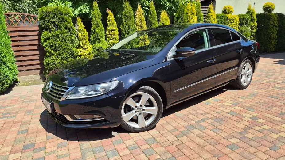 VOLKSWAGEN Passat CC -