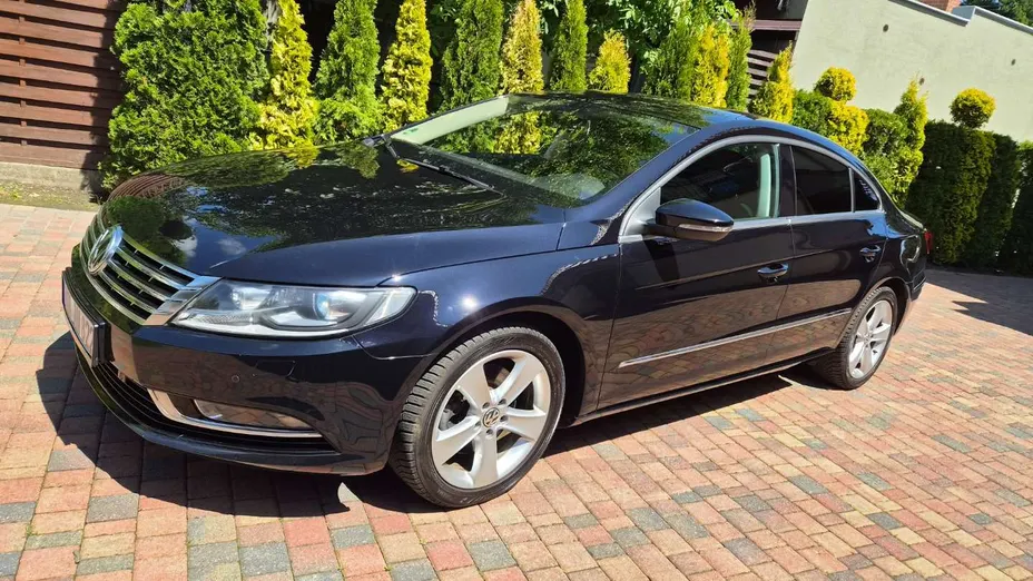 VOLKSWAGEN Passat CC -