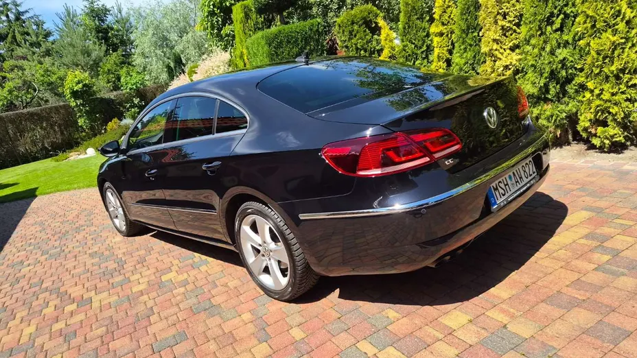 VOLKSWAGEN Passat CC -