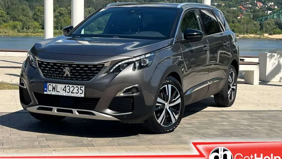 PEUGEOT 5008 -