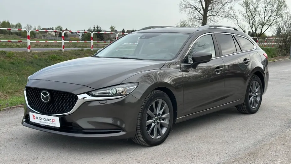 MAZDA 6 -