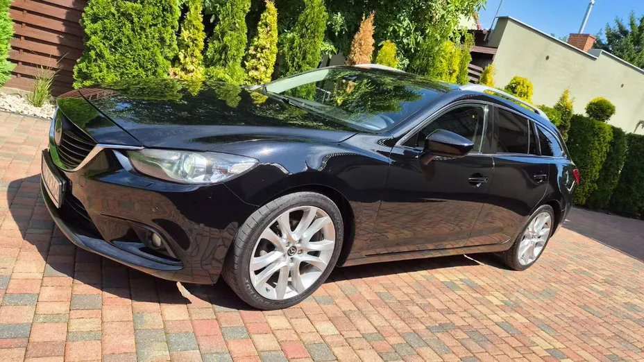 MAZDA 6 -