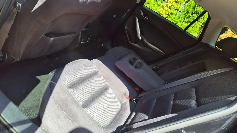 MAZDA 6 -