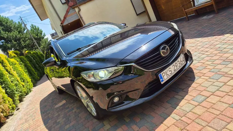 MAZDA 6 -