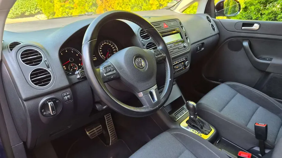 VOLKSWAGEN Golf Plus -