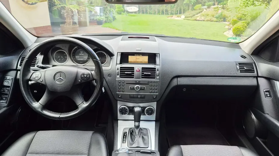MERCEDES-BENZ C Klasa -