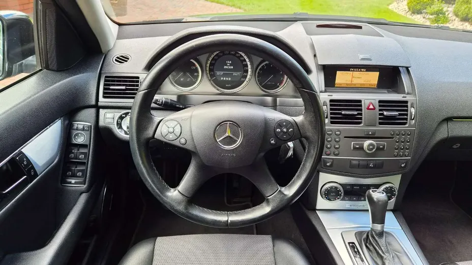 MERCEDES-BENZ C Klasa -
