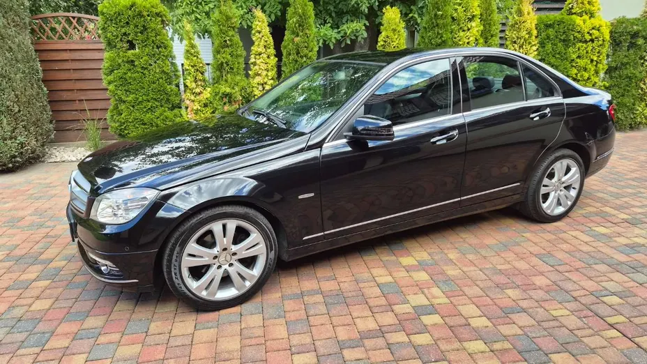 MERCEDES-BENZ C Klasa -