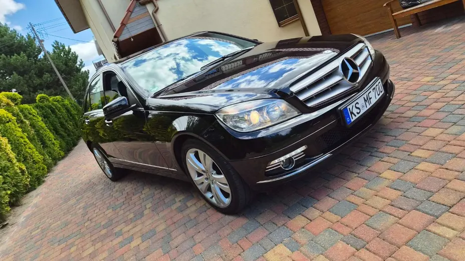 MERCEDES-BENZ C Klasa -