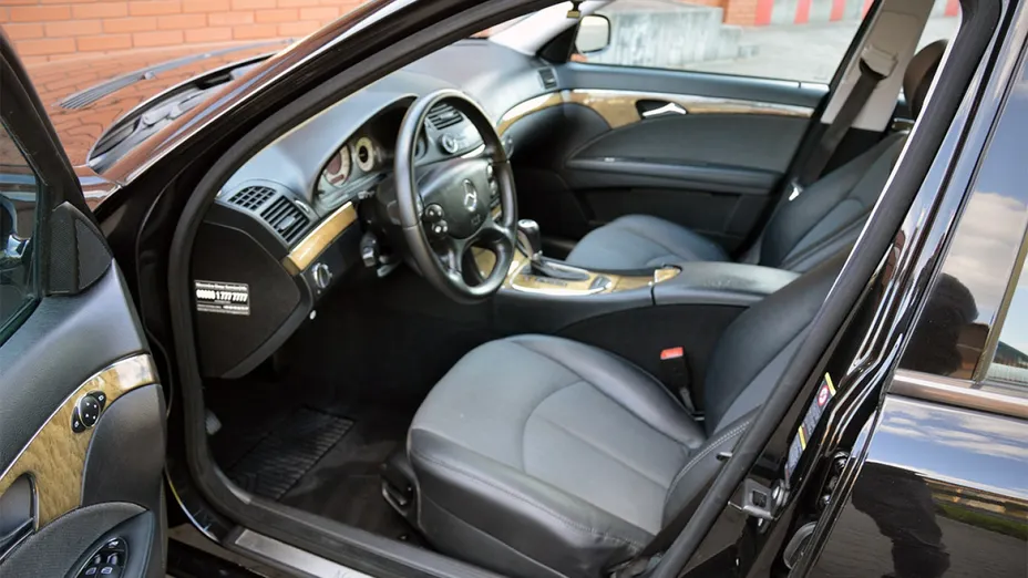 MERCEDES-BENZ E Klasa -