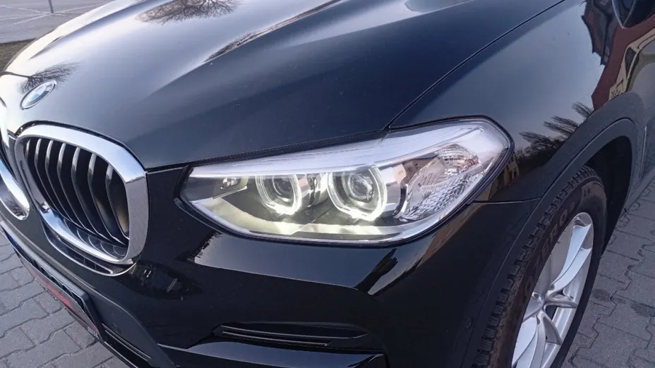 BMW X3 -