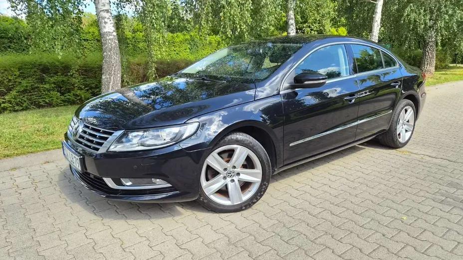 VOLKSWAGEN Passat CC -