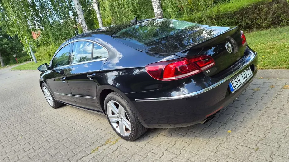 VOLKSWAGEN Passat CC -