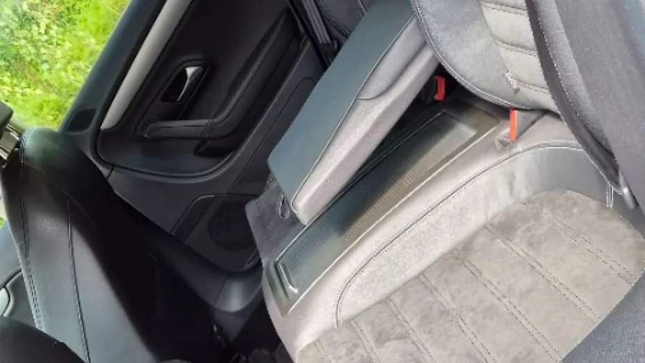 VOLKSWAGEN Passat CC -