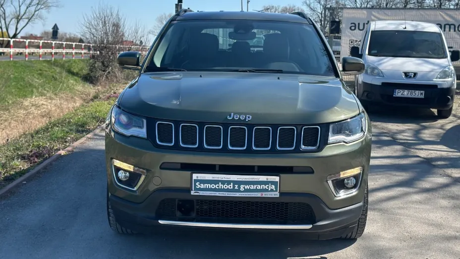 JEEP Compass -