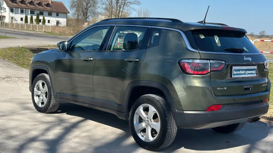 JEEP Compass -