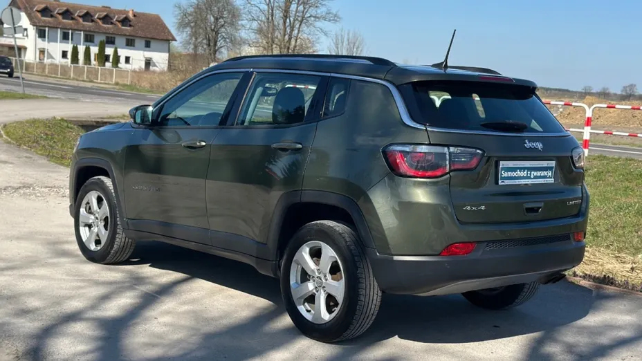 JEEP Compass -