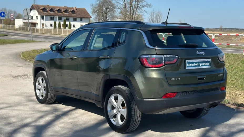 JEEP Compass -