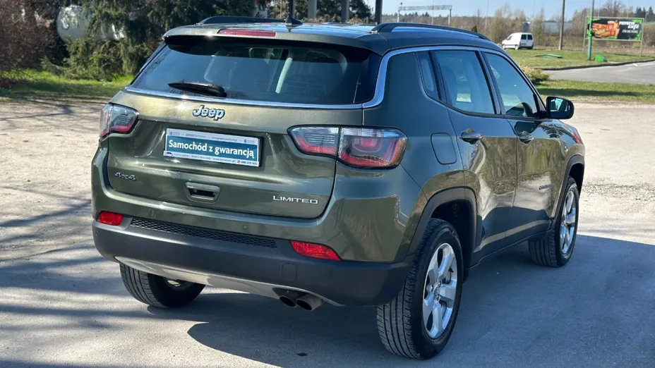 JEEP Compass -